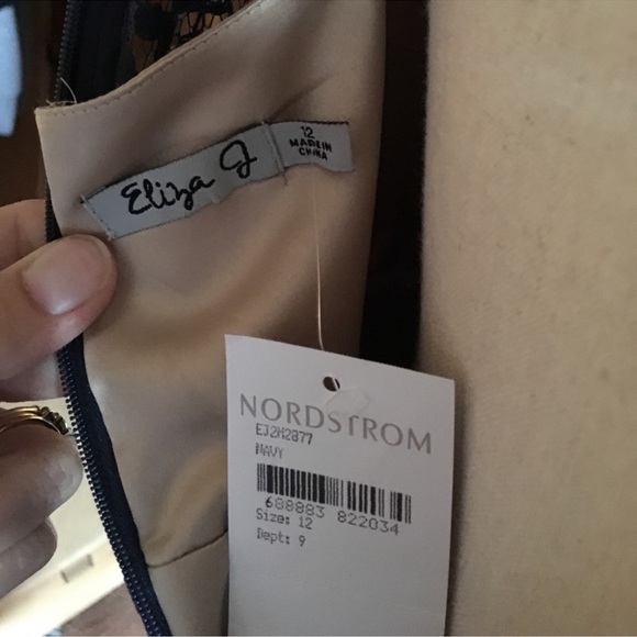 Eliza J lace dress size 12 - Picture 4 of 5